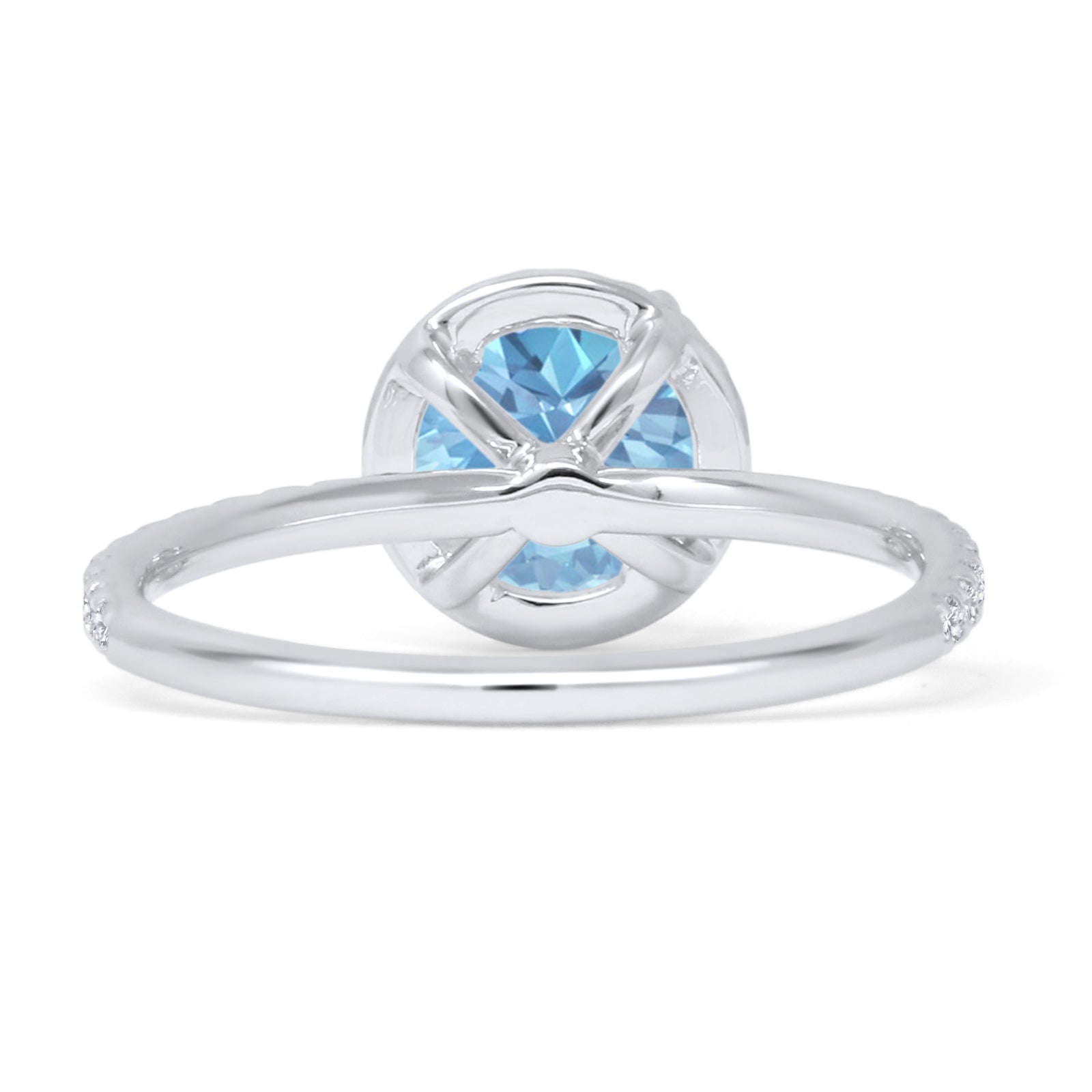 Round Halo Diamond Gold Ring