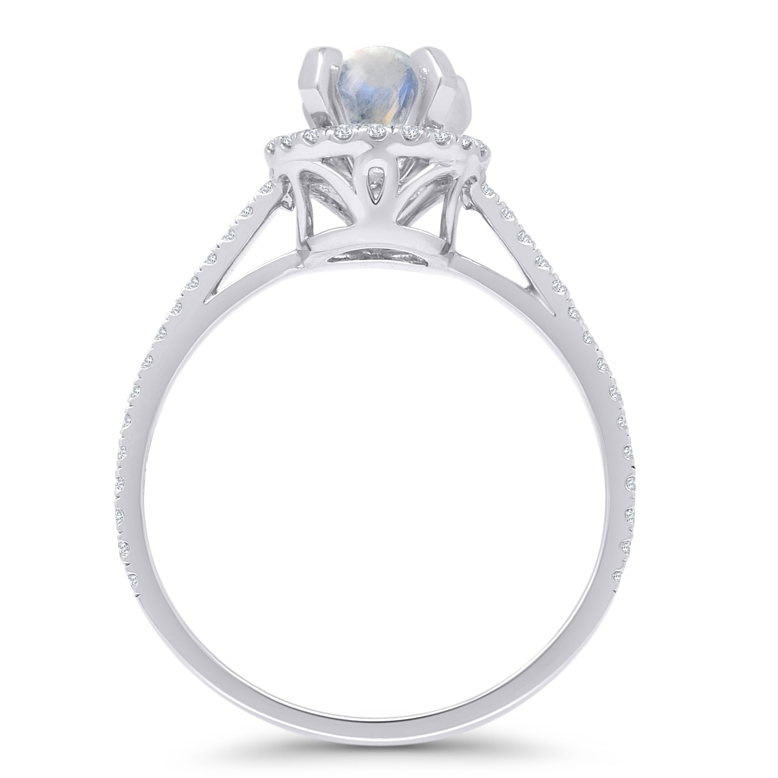 Round Halo Diamond Gold Ring