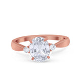 Three Stone Oval Ring