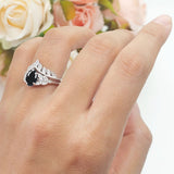 Vintage Oval Leaf Style Chevron Ring
