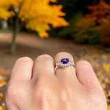 Art Deco Round Natural Stone Flower Ring