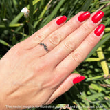 Oxidized V Midi Mushroom Ring