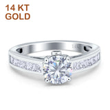 Round Classic Style Princess Cut Gold Ring